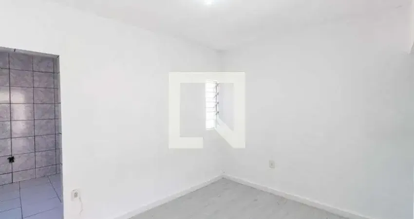 Casa com 2 quartos para alugar na Rua Catende, Artur Alvim, São Paulo