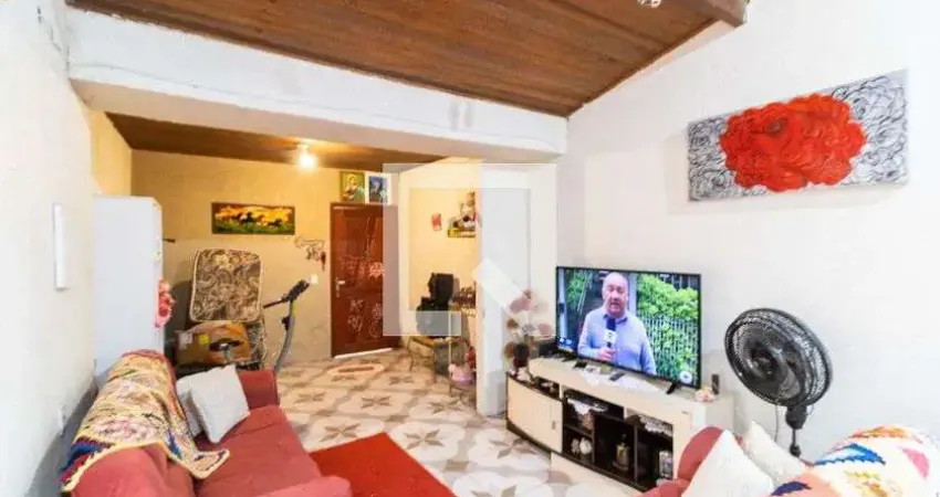 Casa com 1 quarto para alugar na Rua Doutor Antonio Mazzaferro Neto, Hípica, Porto Alegre