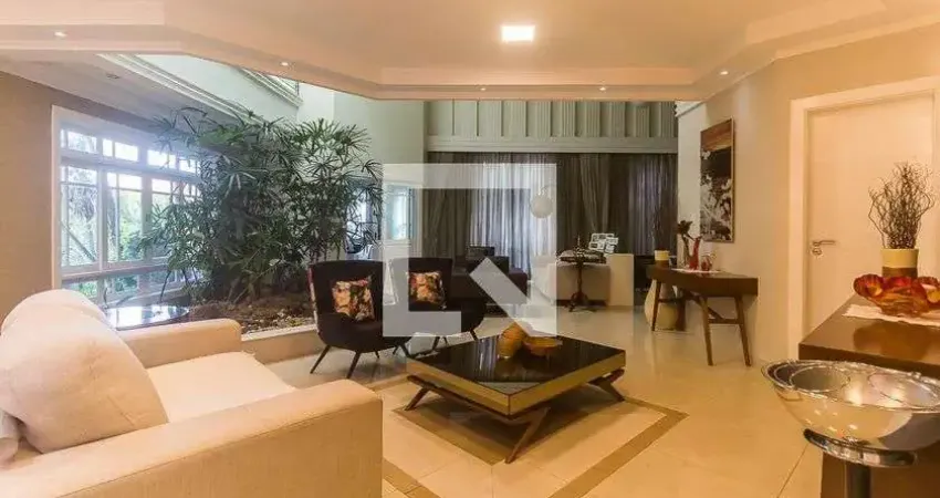 Casa com 5 quartos para alugar na Rua Francisco Romero Ramos, Centro, Poá