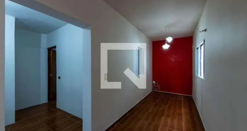 Casa com 2 quartos para alugar na Rua Artur Timóteo da Costa, Vila Ema, São Paulo