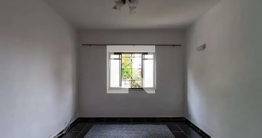 Casa com 2 quartos para alugar na Rua Marapuama, Alto da Lapa, São Paulo