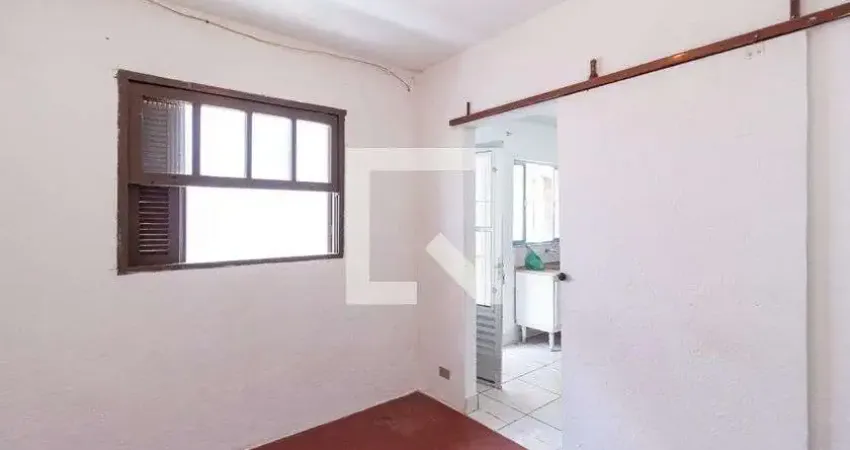 Casa com 1 quarto para alugar na Rua Iracema Miranda, São Pedro, Osasco