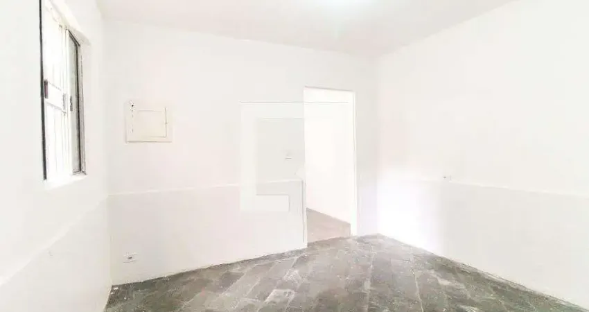Casa com 1 quarto para alugar na Rua Waldemar Auto Simas, Jardim Robru, São Paulo