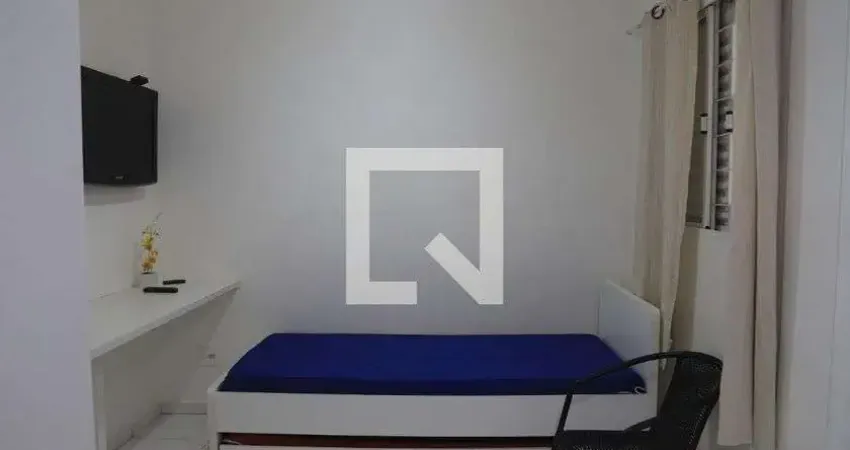 Kitnet / Stúdio para alugar na Rua Doutor Bacelar, Chácara Inglesa, São Paulo