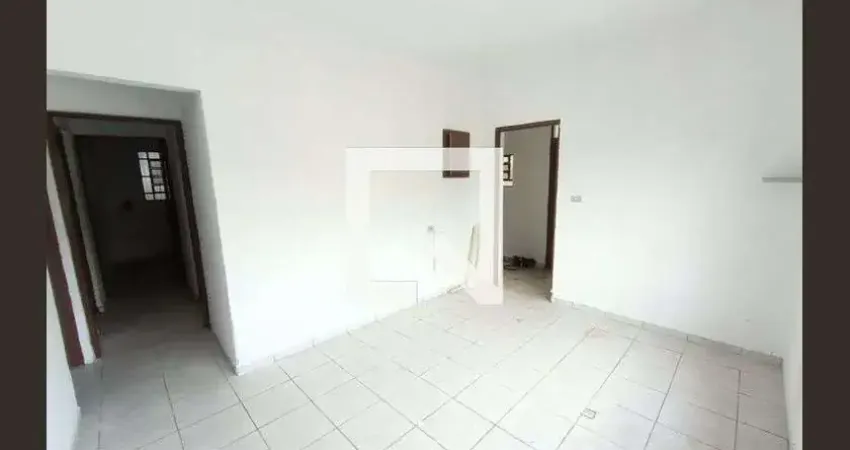 Casa com 2 quartos para alugar na Rua Doutor Rafael de Araújo Ribeiro, Jaraguá, São Paulo