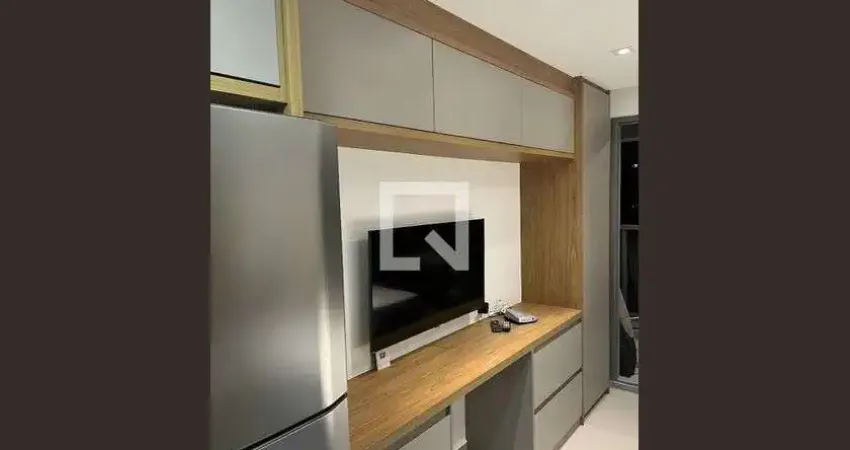 Casa com 4 quartos para alugar na Rua Aurelia Perez Alvarez, Santo Amaro, São Paulo