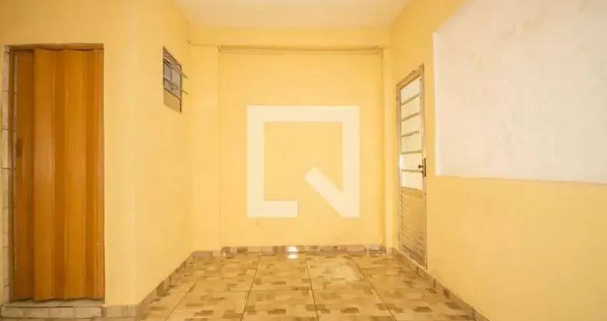 Casa com 1 quarto para alugar na Rua Firmino Martins, Bandeiras, Osasco