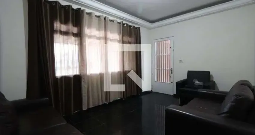 Casa com 4 quartos para alugar na Rua Luís Gonçalves, Vila Ema, São Paulo