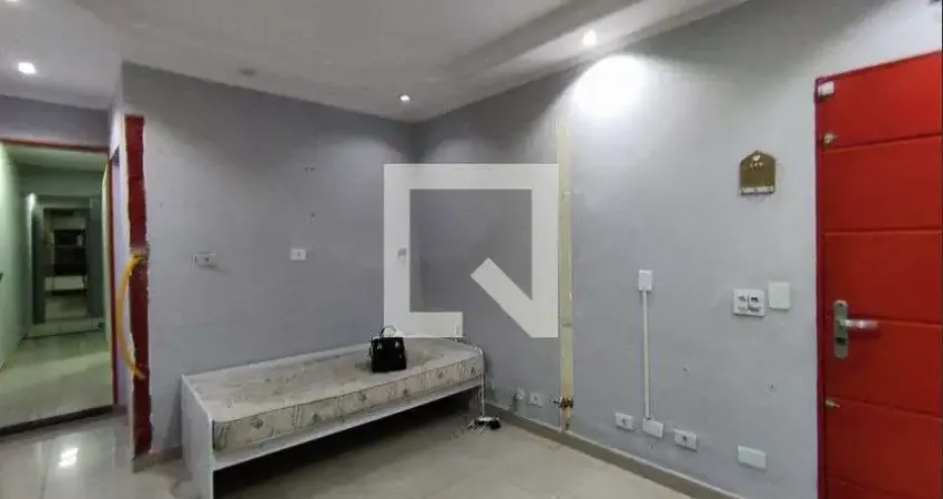 Casa com 3 quartos para alugar na Avenida Doutor Salomão Vasconcelos, Cangaíba, São Paulo