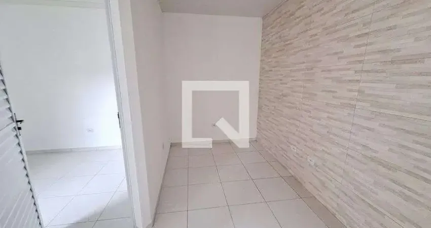 Casa para aluguel - parque maria helena, 1 quarto,  33 m² - suzano