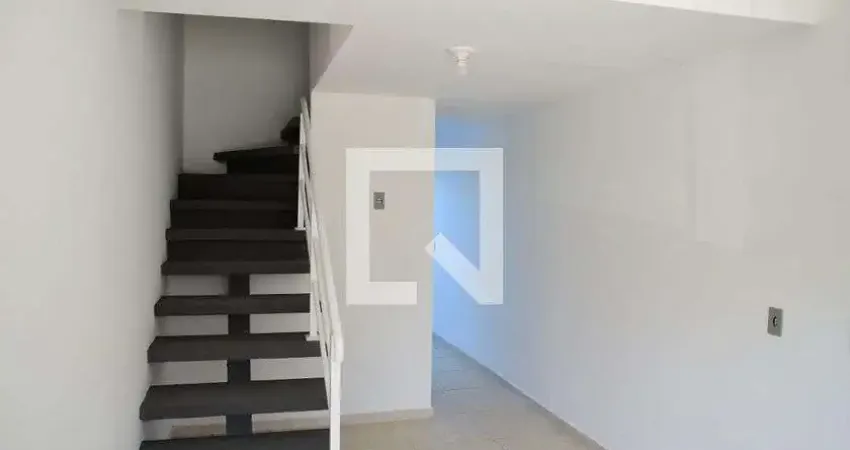Casa / sobrado em condomínio para aluguel - jardim petrópolis, 2 quartos,  49 m² - cotia