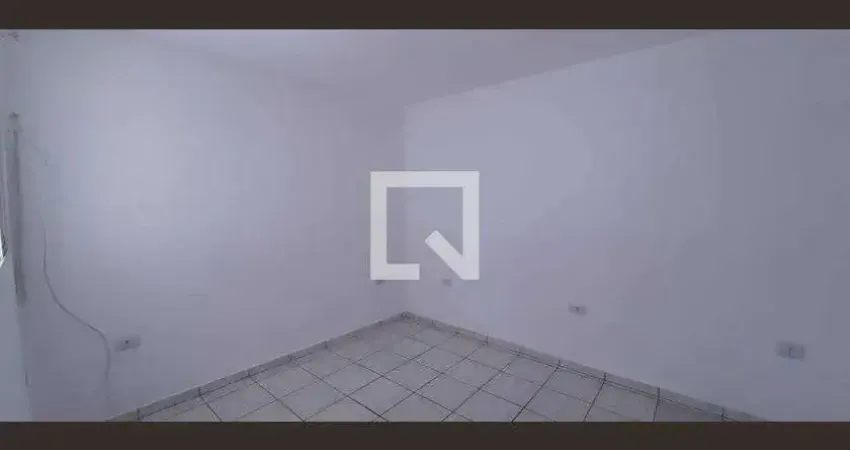 Casa com 1 quarto para alugar na Avenida Olavo Bilac, Quitaúna, Osasco