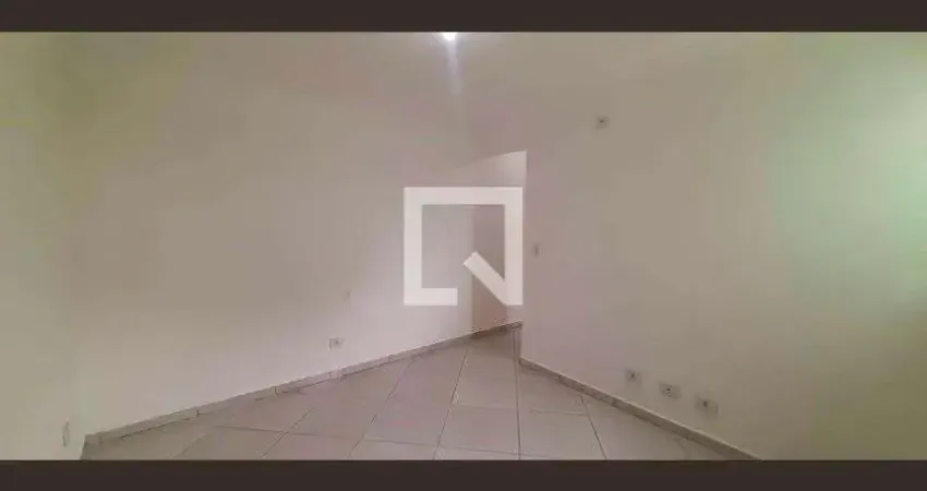 Casa com 1 quarto para alugar na Rua Alberto Cortez, Quitaúna, Osasco