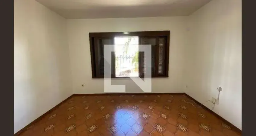 Casa com 3 quartos para alugar na Rua Espanha, Rincão, Novo Hamburgo