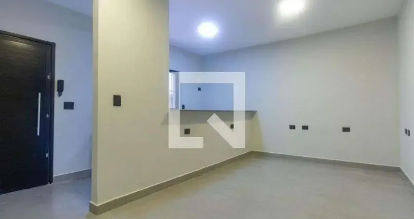 Casa com 1 quarto para alugar na Rua Imperial, Cangaíba, São Paulo