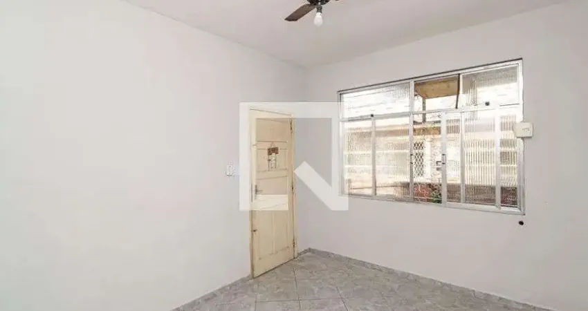 Casa com 1 quarto para alugar na Rua Carolina Amado, Irajá, Rio de Janeiro