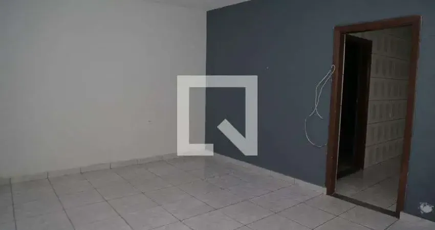 Casa com 2 quartos para alugar na Travessa Nagib Barakat Barakat, Piqueri, São Paulo