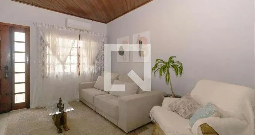 Casa para aluguel - boa vista, 3 quartos,  180 m² - porto alegre