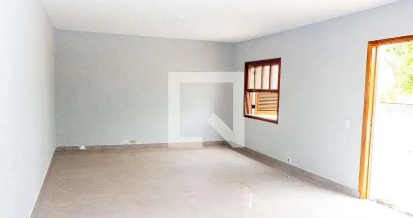 Casa com 1 quarto para alugar na Rua José Andreotti, Socorro, São Paulo