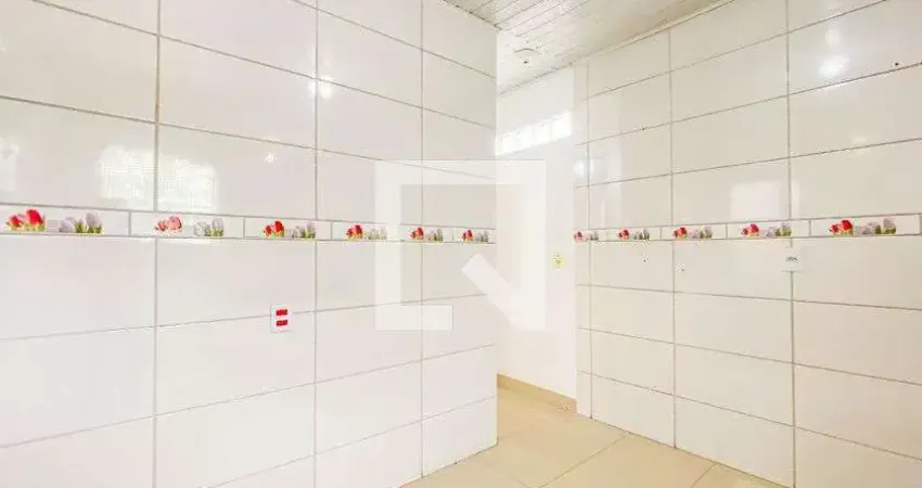 Casa com 2 quartos para alugar na Rua Álvares Lobo, Santo Amaro, São Paulo