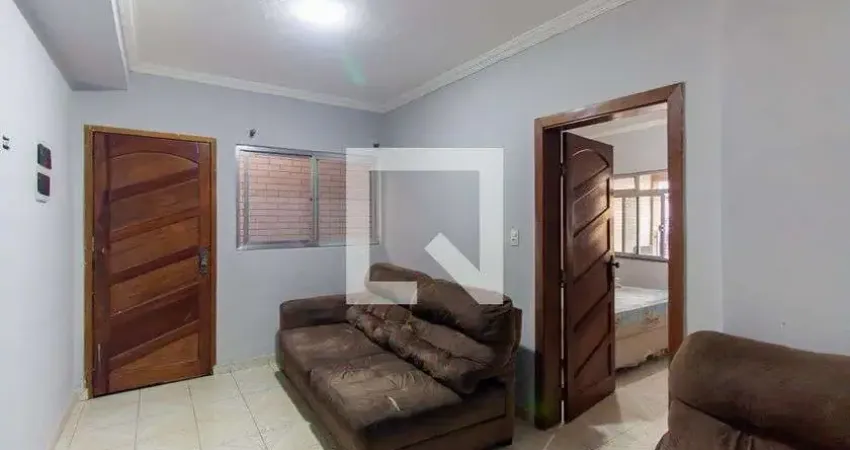 Casa com 3 quartos para alugar na Rua Doutor Tolstoi de Carvalho, Sapopemba, São Paulo