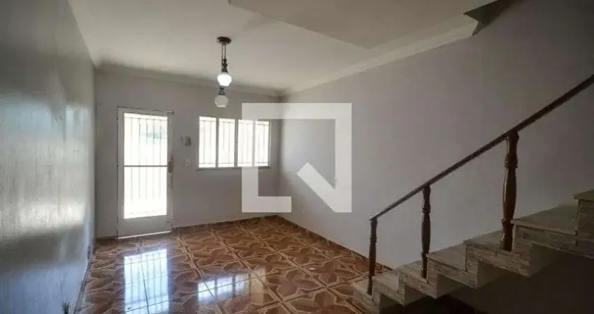 Casa com 2 quartos para alugar na Rua Celi, Piam, Belford Roxo