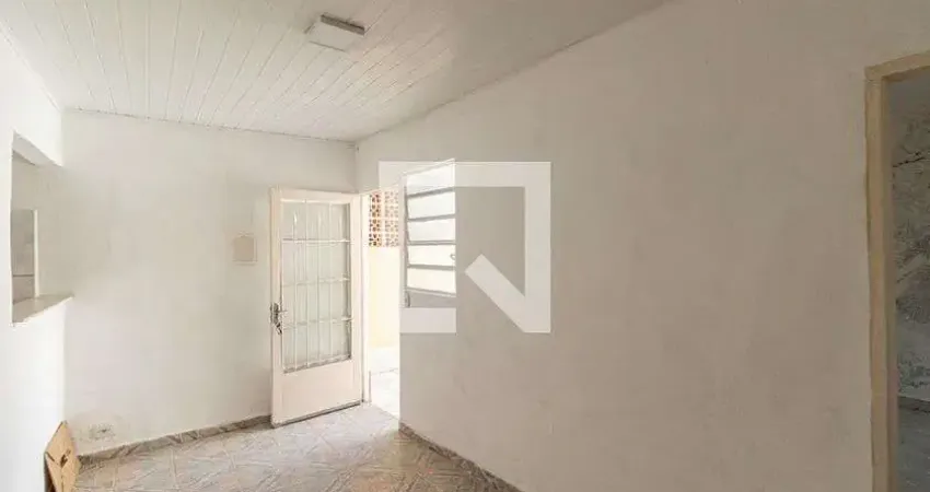 Casa com 1 quarto para alugar na Rua Galileu Menon, Artur Alvim, São Paulo