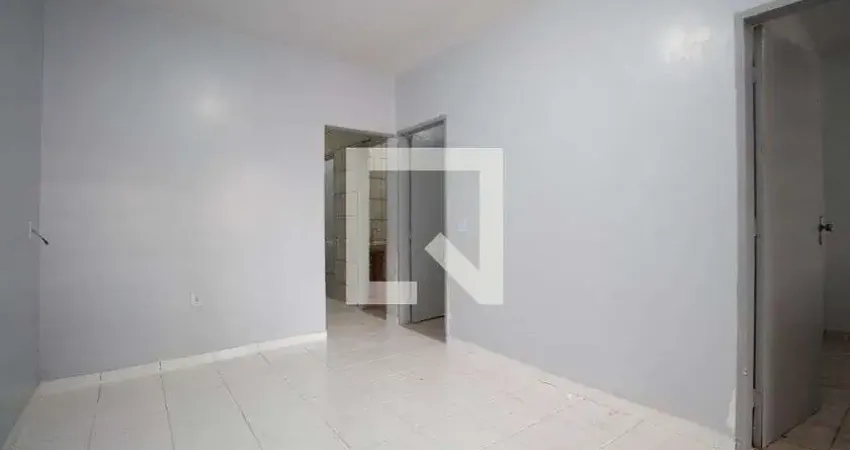 Casa com 3 quartos para alugar na Qr 311 Conjunto 8, Samambaia Sul (Samambaia), Brasília