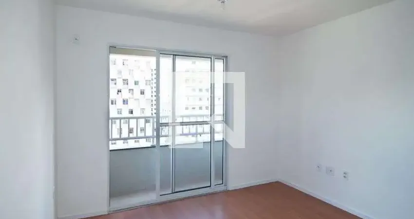 Kitnet / Stúdio para alugar na Rua Santo Antônio, Bela Vista, São Paulo