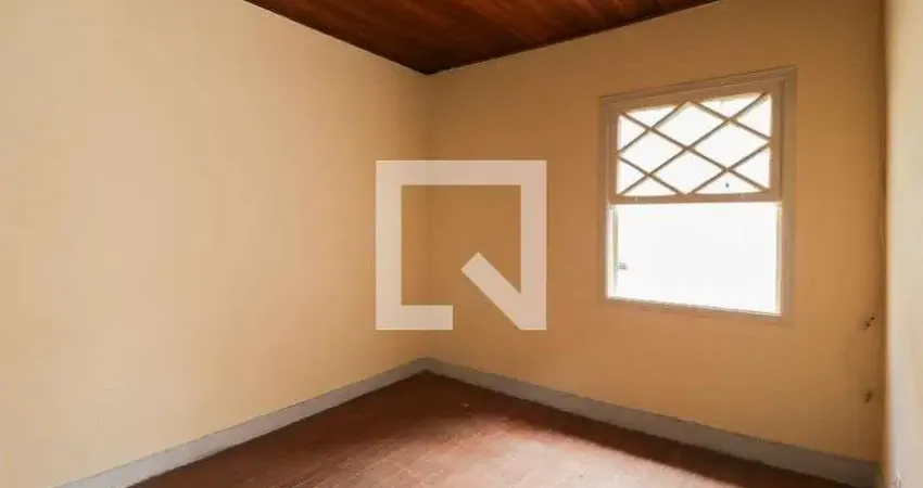 Casa com 2 quartos para alugar na Rua Relíquia, Casa Verde, São Paulo