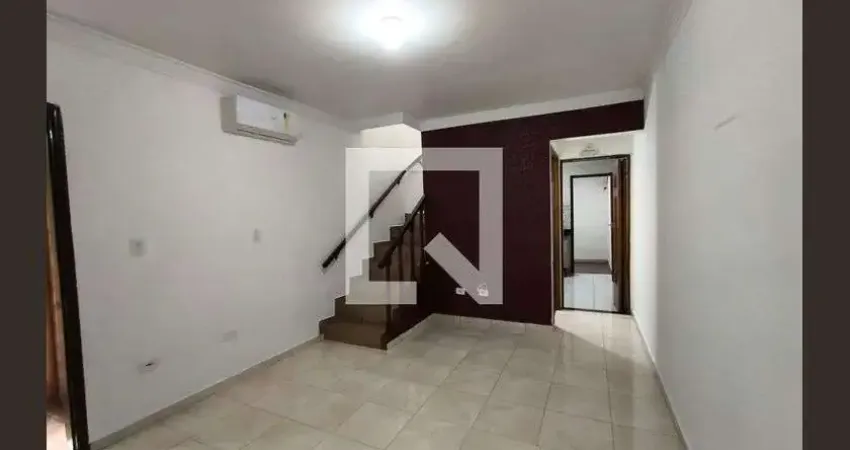 Casa com 2 quartos para alugar na Rua Conceição da Barra, Taboão, Guarulhos