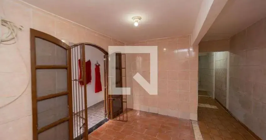 Casa com 2 quartos para alugar na Rua Jacina, Cangaíba, São Paulo