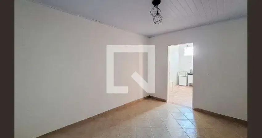 Casa com 1 quarto para alugar na Rua Felisberto Freire, Vila Amália, São Paulo