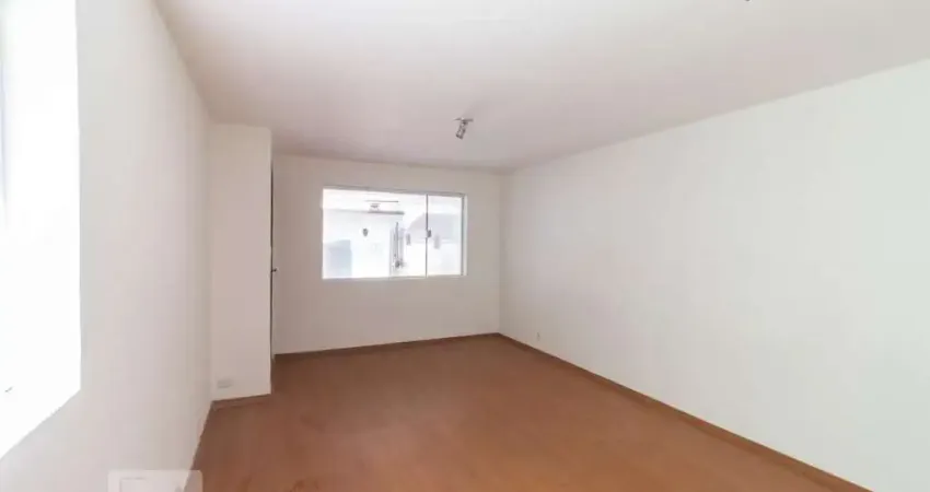 Casa com 3 quartos para alugar na Rua Professora Heloísa Carneiro, Campo Belo, São Paulo