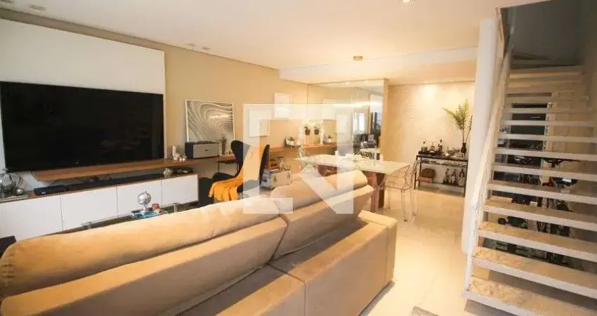 Casa com 3 quartos para alugar na Rua José dos Santos Júnior, Campo Belo, São Paulo