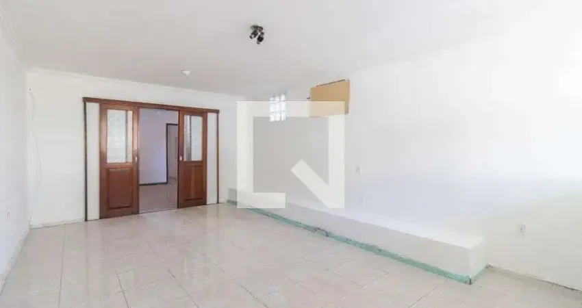 Casa com 4 quartos para alugar na Rua Santana, Santana, Porto Alegre