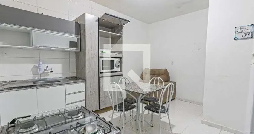 Casa com 1 quarto para alugar na Rua Princesa Isabel, Forquilhinhas, São José
