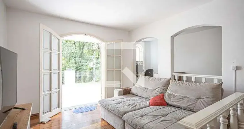 Casa com 3 quartos para alugar na Passagem João Fabro, Bela Vista, Osasco