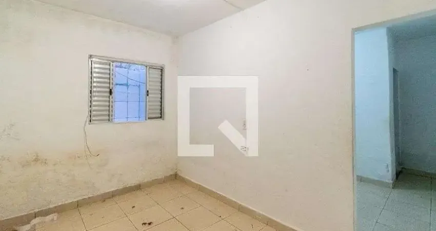 Casa com 2 quartos para alugar na Rua Queirós Ribeiro, Jabaquara, São Paulo