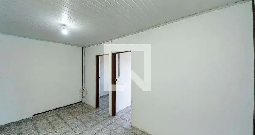 Casa com 2 quartos para alugar na Rua Catharina Benites Sanches, Aricanduva, São Paulo