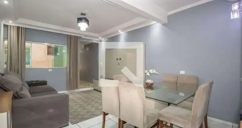 Casa com 3 quartos para alugar na Avenida Transversal Sul, Santa Maria, Osasco