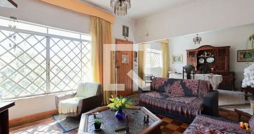 Casa com 3 quartos para alugar na Rua Almirante Noronha, Água Fria, São Paulo