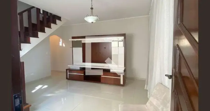 Casa com 3 quartos para alugar na Rua José Adorno, Cangaíba, São Paulo