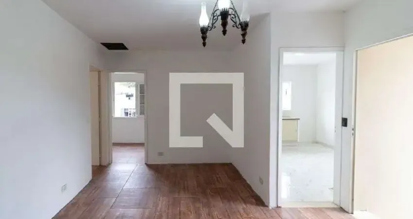 Casa com 2 quartos para alugar na Rua Capanema, Brooklin, São Paulo