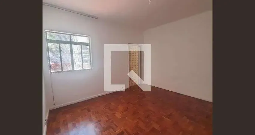 Casa com 3 quartos para alugar na Rua Dom Joaquim de Melo, Mooca, São Paulo