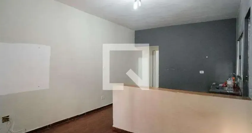 Casa com 1 quarto para alugar na Rua Marquês de Laplace, Artur Alvim, São Paulo