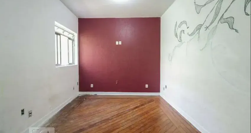 Casa com 2 quartos para alugar na Rua Hipódromo, Mooca, São Paulo