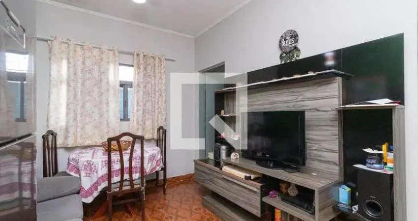 Casa com 2 quartos para alugar na Rua Rocha Fraga, Cangaíba, São Paulo