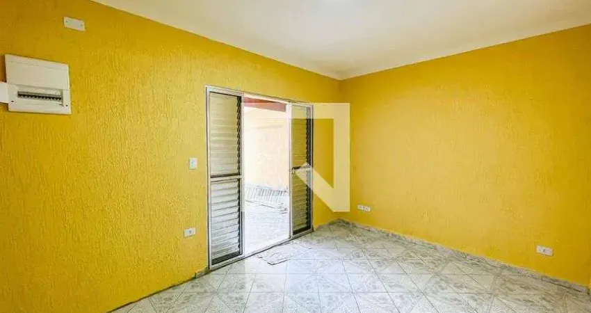 Casa com 2 quartos para alugar na Rua Capitão Francisco Lipi, Água Fria, São Paulo