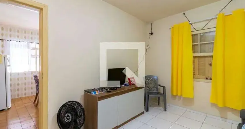 Casa com 1 quarto para alugar na Rua Clara Camarão, Santana, São Paulo